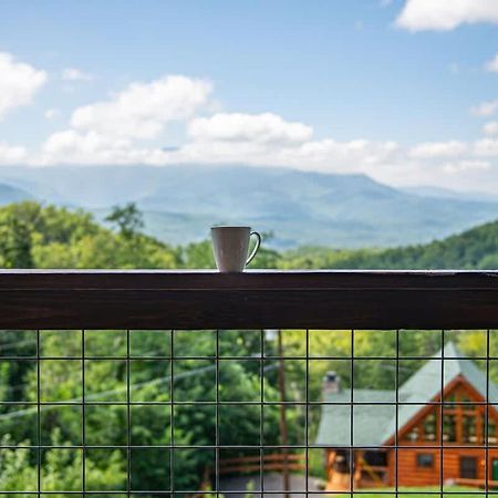 Mountain Mist Villa Gatlinburg Exterior photo