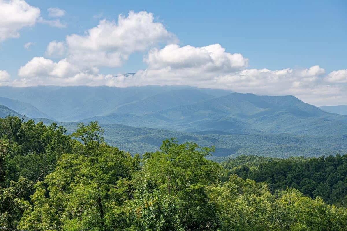 Mountain Mist Villa Gatlinburg Exterior photo