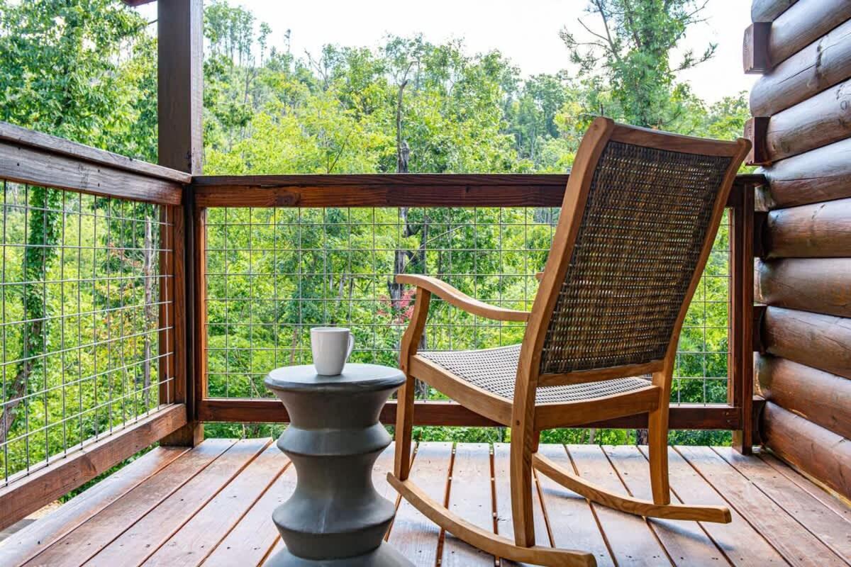 Mountain Mist Villa Gatlinburg Exterior photo