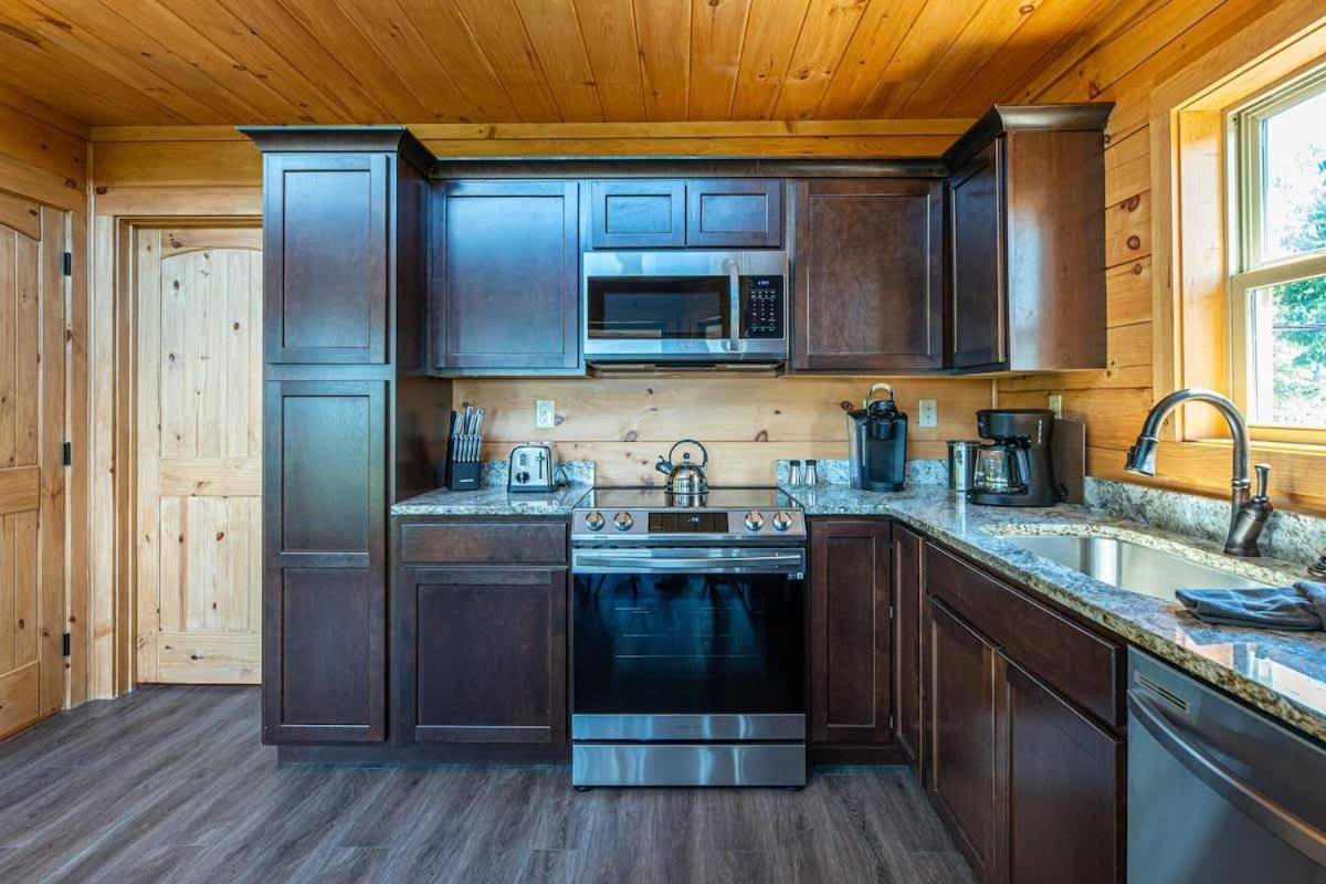 Mountain Mist Villa Gatlinburg Exterior photo