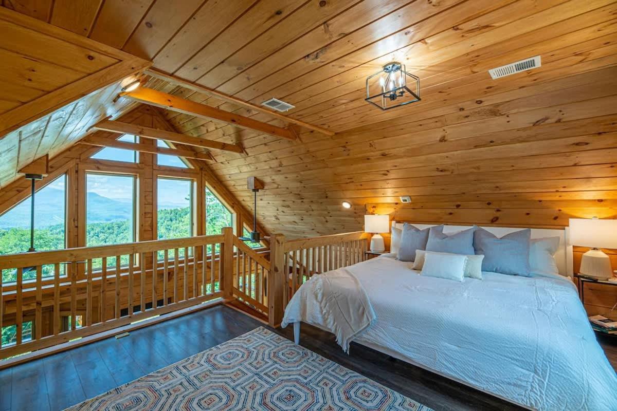 Mountain Mist Villa Gatlinburg Exterior photo